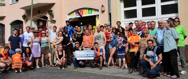 20130817_waldstrasse2013_Gruppenfoto-600