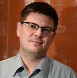 Andrej-Holm-250