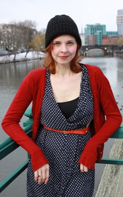 Annika-1-250