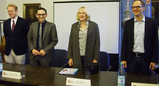 Gruppenfoto von Ephraim Gothe, Stephan von Dassel, Sabine Weißler und Carsten Spallek
