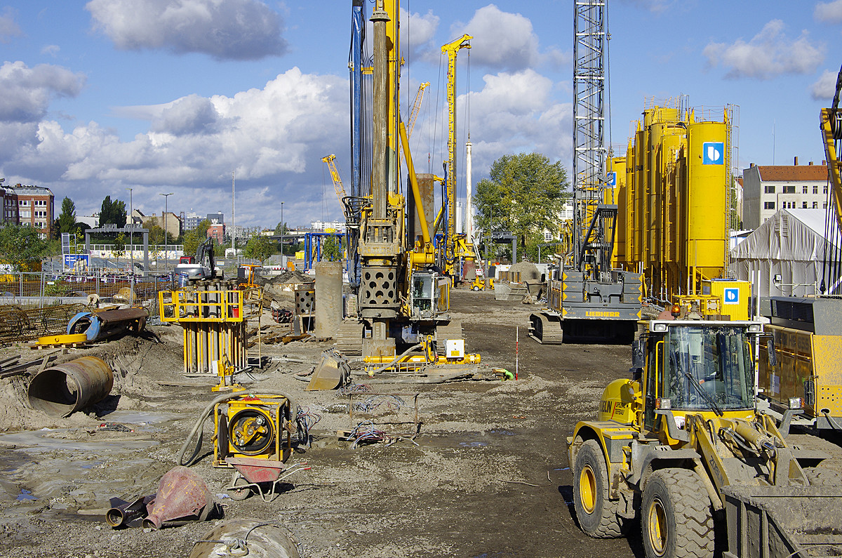Baustelle mit Herstellung Schlitzwände
