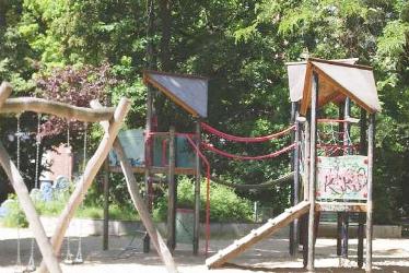 Bild-Spielpl-250