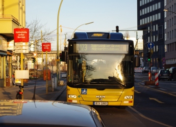 bus_123-200