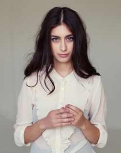 Elif_Pressefoto_3_250