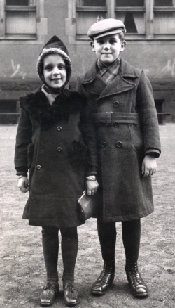 Hr._Zillmann_mit_Schwester-250