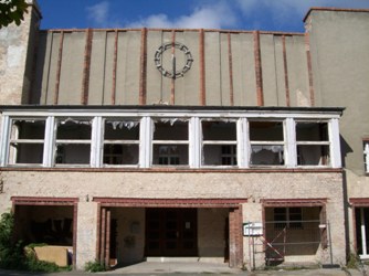 tribuenengeb-alt-220