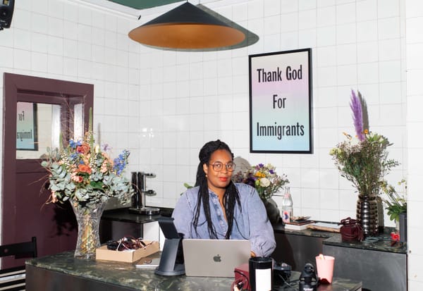 Interview: Warum wir eine englischsprachige Buchhandlung in Moabit brauchen